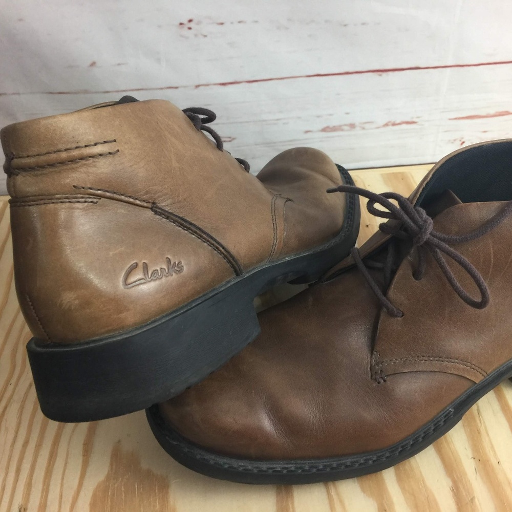 Clarks Chukka Boots Brown Leather Men's Size 10.5